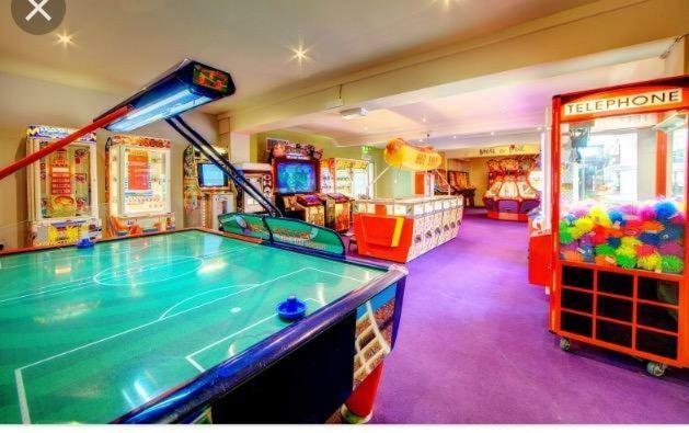 Hotel Newquay Bay Porth Caravan Zewnętrze zdjęcie